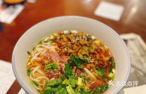 Snowy Chard Beef Noodles