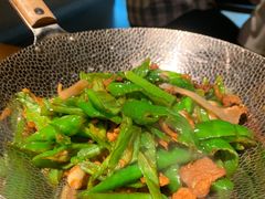 生态辣椒炒土猪肉-田边二娃子·湖南民间菜