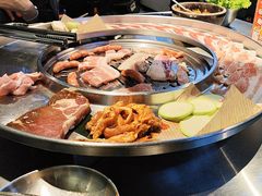 -哈哈碳都·牛肋条无限自助烤肉(宝龙店)
