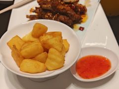 -忆江南·临江鱼馆