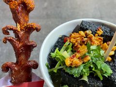 -黑色经典臭豆腐·湖南特产(坡子街店)