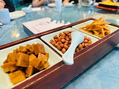 -海派美食·家宴海鲜青岛菜·石锅鲽鱼头(东方城店)