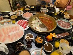 -沸炉重庆老火锅(军事博物馆店)