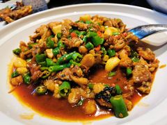 香辣紫苏牛蛙-凤凰湘语·海派湘菜(浦东旗舰店)