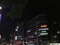 -诚品书店(敦南店)