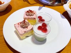 -东方明珠·可口可乐欢乐餐厅