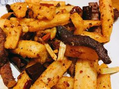 牛干巴炒藕条-云海肴·云南小炒·汽锅鸡(天津国金汇店)