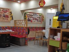 -九妹农家大铁锅东北菜(江湾店)