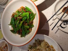 -江渔儿酸菜鱼(映月湖环宇城店)