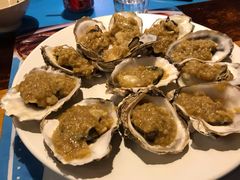-臻鲜燕海鲜融合餐厅(金陵style店)