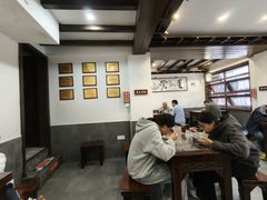 -长人馄饨铺(解放街店)