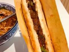-驴公驴婆(曹杨店)