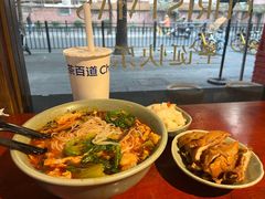 -粉家柳州螺蛳粉(杨宅路店)
