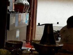-小锅巴纳西餐厅