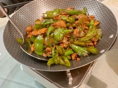-辛香味烧鱼馆·非遗技艺·排骨红烧肉(光谷医药园店)