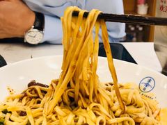 炸酱面-李与白包子铺(桐梓林店)