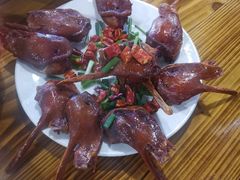 -冶建镜子·老南昌大排档·江西虾王(总店)