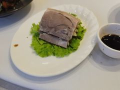 -品悦酒店(三林古镇店)