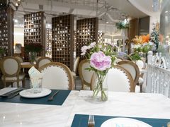 -HuaTa 花榻·花忆西葡餐厅(虹桥南丰城店)