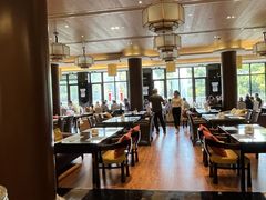 -苏州涵园假日酒店花园餐厅