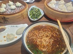 -玖鲜小笼(中山广场店)