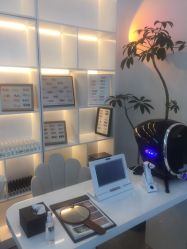 -柒朵科技美肤中心