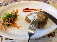 -露西亚咖啡西餐厅(哈尔滨俄侨纪念馆店)