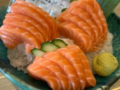 三文鱼刺身-河风精致寿司(双井店)