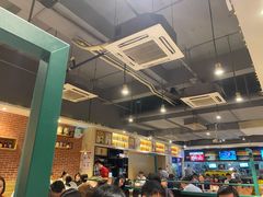 大堂-木屋烧烤(岗顶二店)
