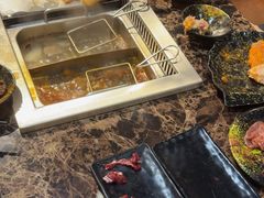 -牛里牛气· 榴莲海鲜鲜牛肉自助火锅·烤肉(横岗店)
