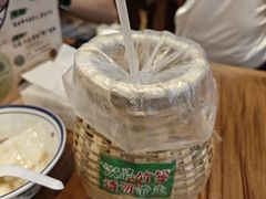 -云阿蛮云南生烫牛肉米线(奉贤路店)