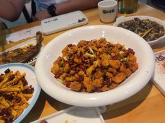 特色辣子鸡-四禧精酿烧烤串吧(大明湖店)