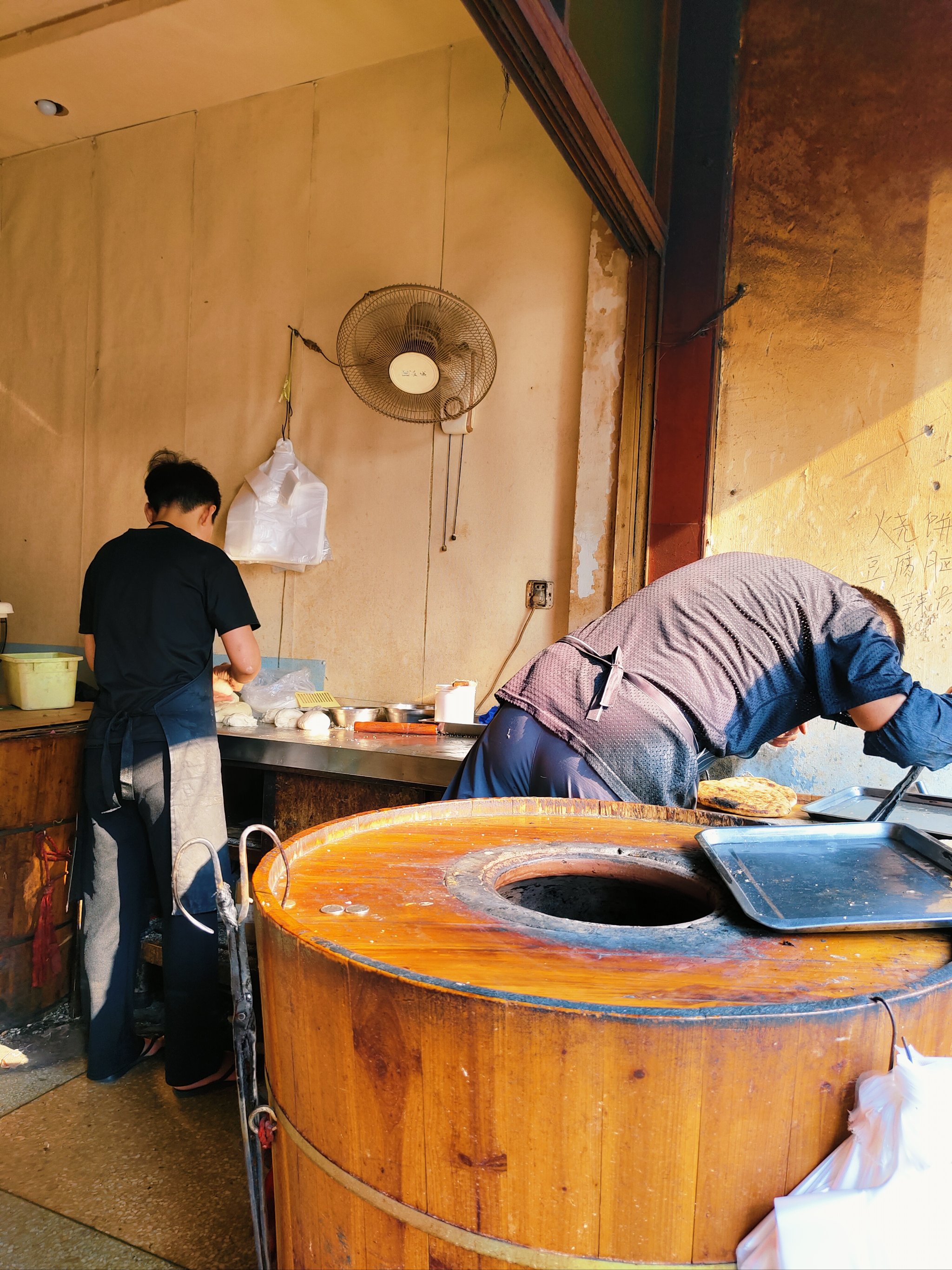 自制铁锅烧饼炉子图片