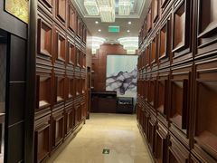 -骏莱海鲜鱼港(五角场店)