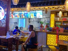 -舒家大院重庆老火锅(纪念塔店)