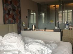 -曼谷一号酒店(深圳龙华大浪商业中心店)