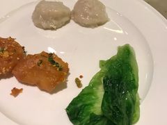 -大中华希尔顿酒店-念自助餐·嗨啤·小龙虾