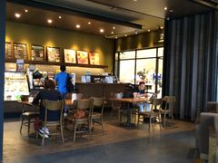 -星巴克(南翔五彩城店)