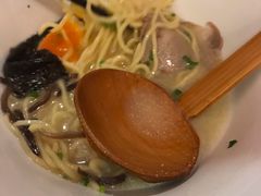 -豚真制面所(华泰中心店)