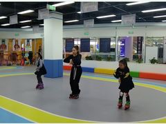 -米高蓝斯克国际轮滑中心(中铁建店)