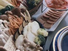 -享月汤皇·海鲜小火锅·聚会(曲江创意谷店)