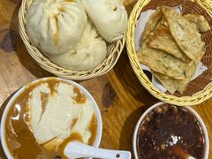 -方中山胡辣汤(顺河路店)