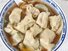 半菜半肉-古徽州馄饨店(宝安路店)