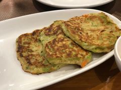 西葫芦饼配酸奶-TUK土耳其餐厅·下午茶(卢湾店)