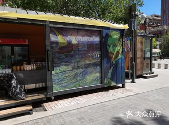 在最浪漫的意风区遇见美好的你…