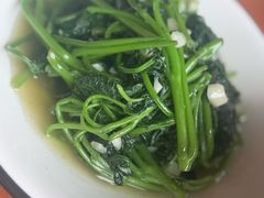 -莲餐厅·湖北菜·藕汤是头牌(愚园路店)