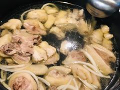 -东椰·海南椰子鸡火锅(朝阳门店)