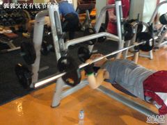 -一兆韦德健身(慧芝湖店)