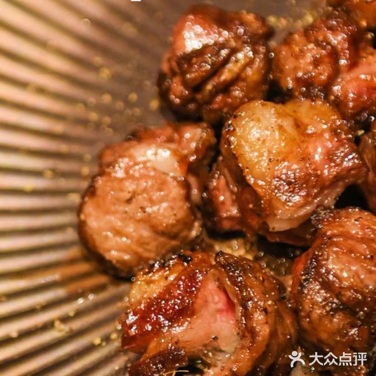 成都探店｜首家蟹肉料理X日式烧肉餐厅