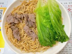 牛肉蒸面-裕记美食(江边里店)